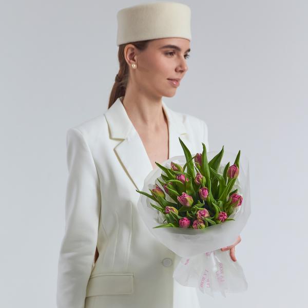 Букет тюльпанов Кримзон купить в Москве